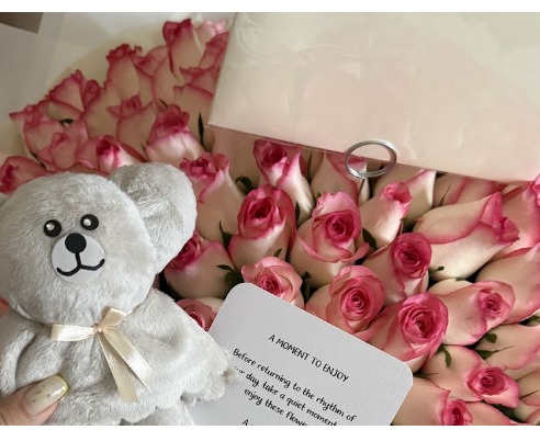 Flowers from 100 Roses Dubai shared by ксения соловьева