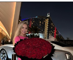 Flowers from 100 Roses Dubai shared by Ksenia King